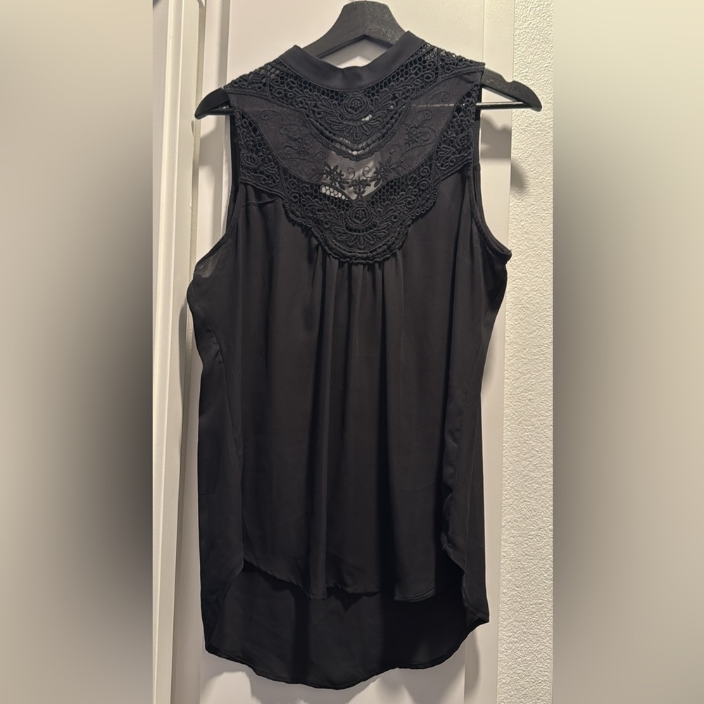 HeartSoul Black Sleeveless Bib Collar Blouse